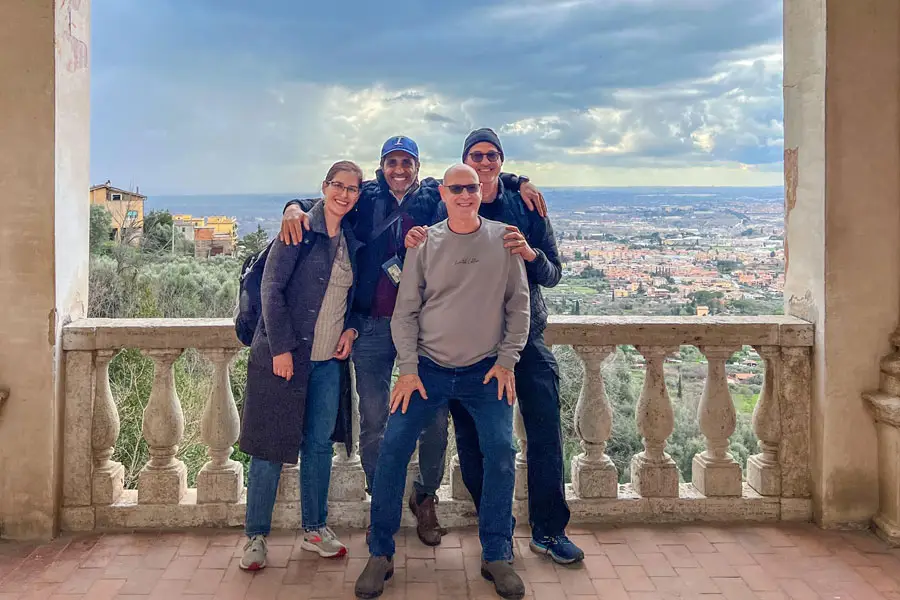 טיבולי25-לקוחות