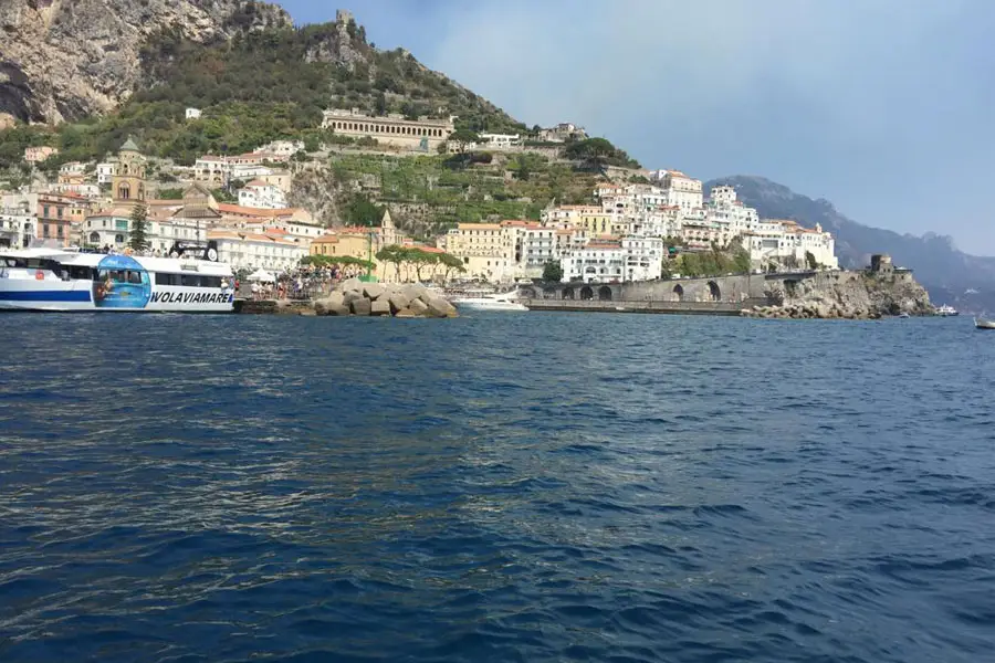 טיול יום מרומא דרך אמלפי | רומאחרת