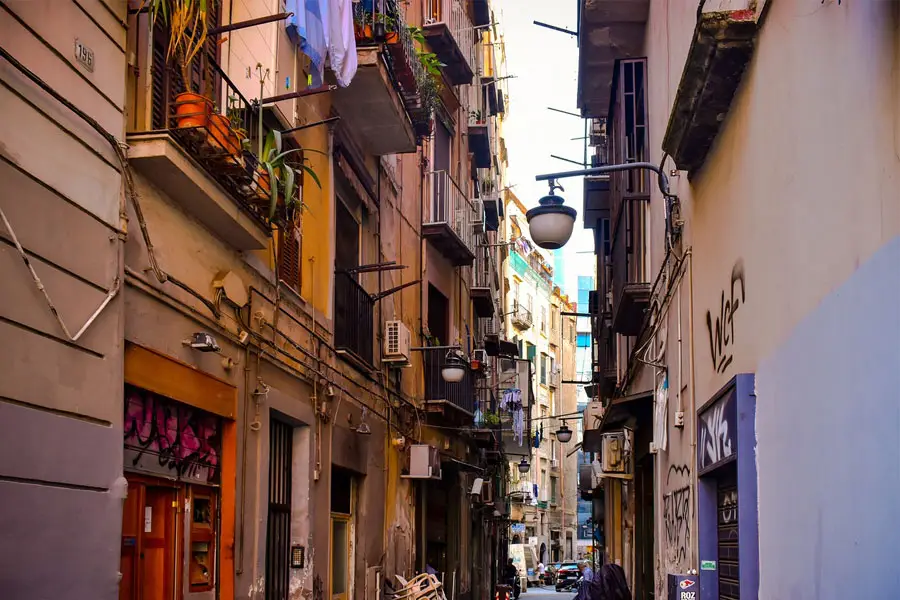 טיול יום מרומא לנאפולי | רומאחרת