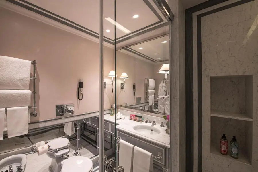 Hotel-d-inghilterra-4