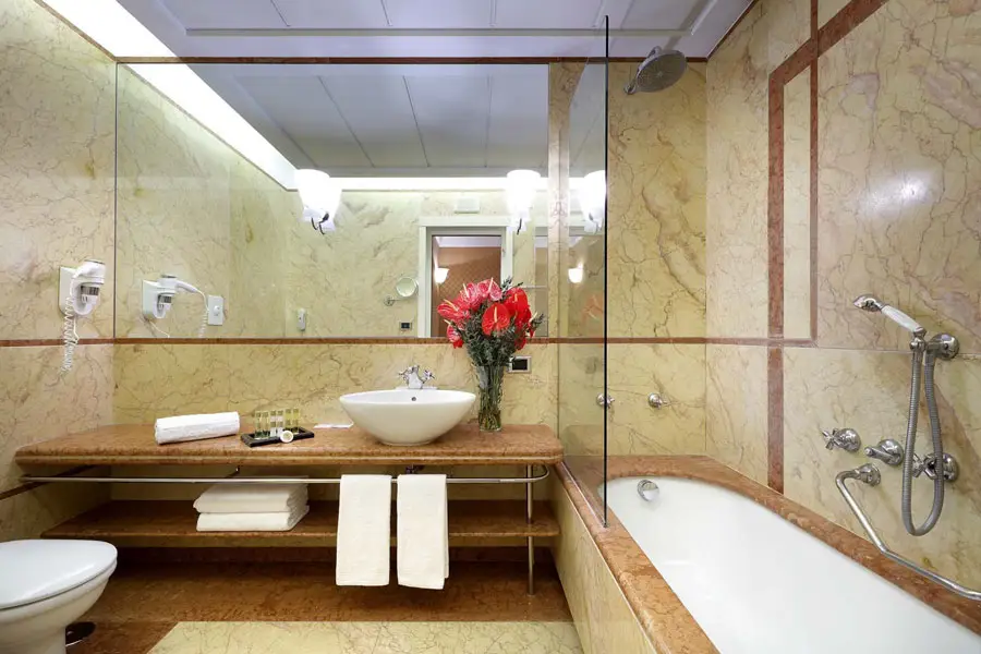 Eurostars-Excelsior4