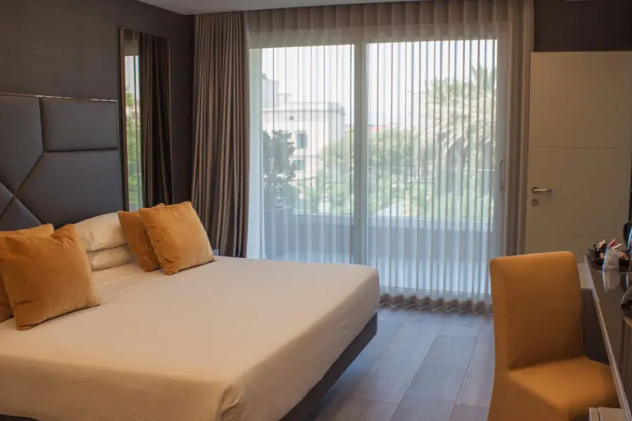 Hotel-&-Resort-Tre-Fontane-Luxury1