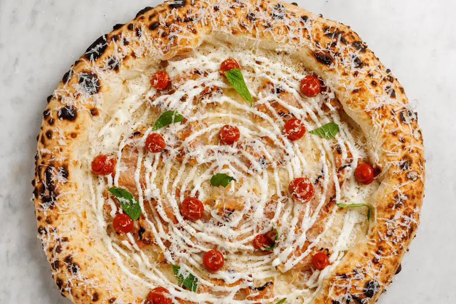 Seu-Pizza-Illuminati-1