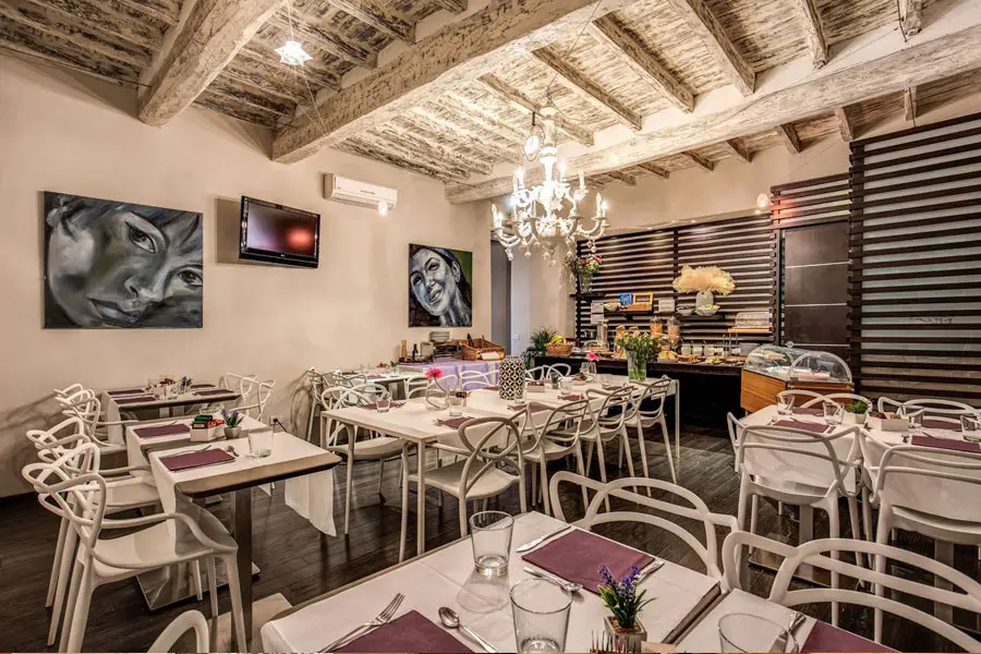 Trevi-Beau-Boutique7