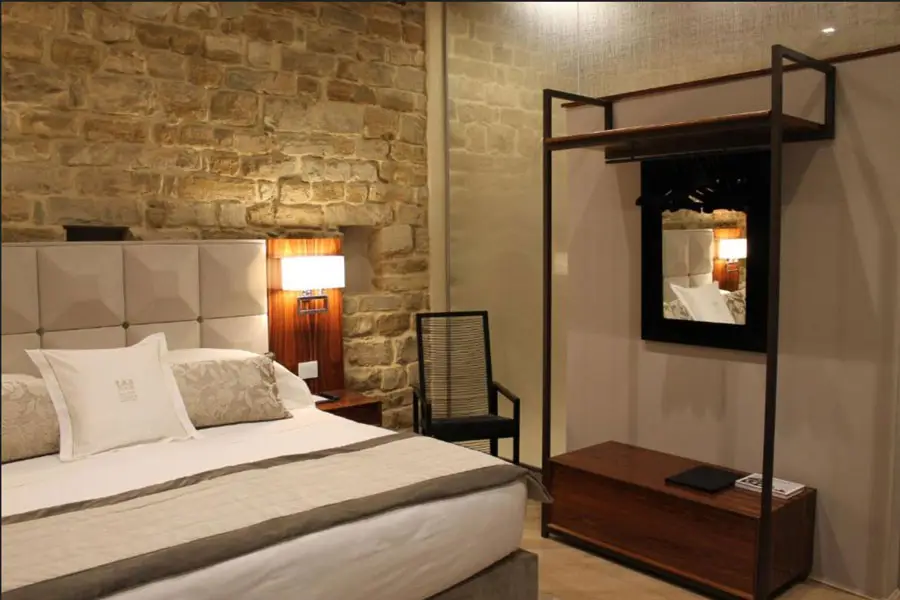 Donati-Luxury-Tower-Suites3