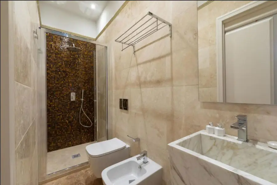 Donati-Luxury-Tower-Suites8