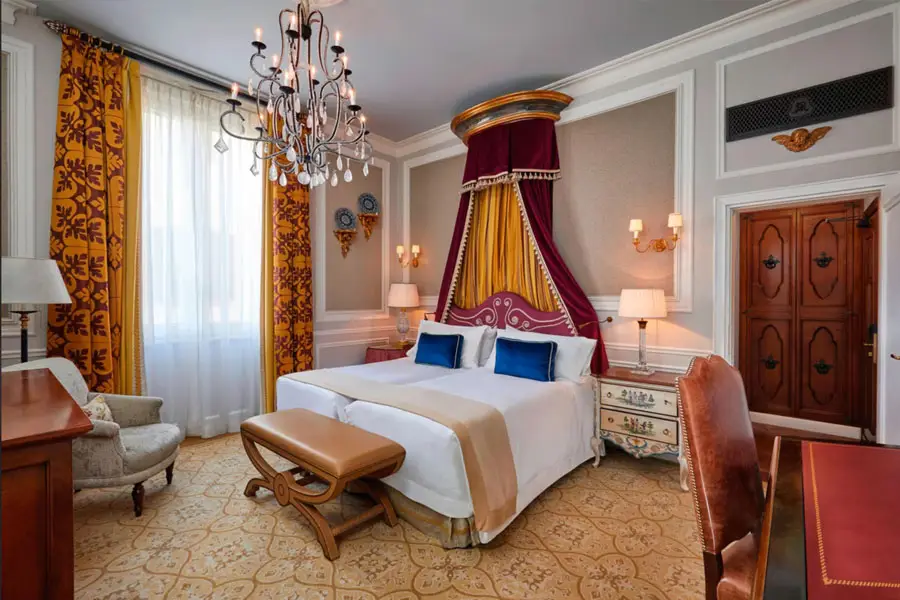 The-St.-Regis-Florence3