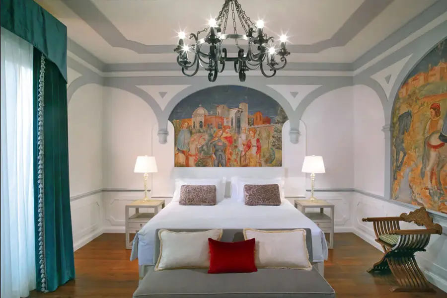 The-St.-Regis-Florence5