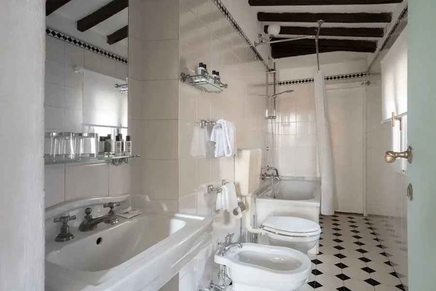 Loggiato-Dei-Serviti5