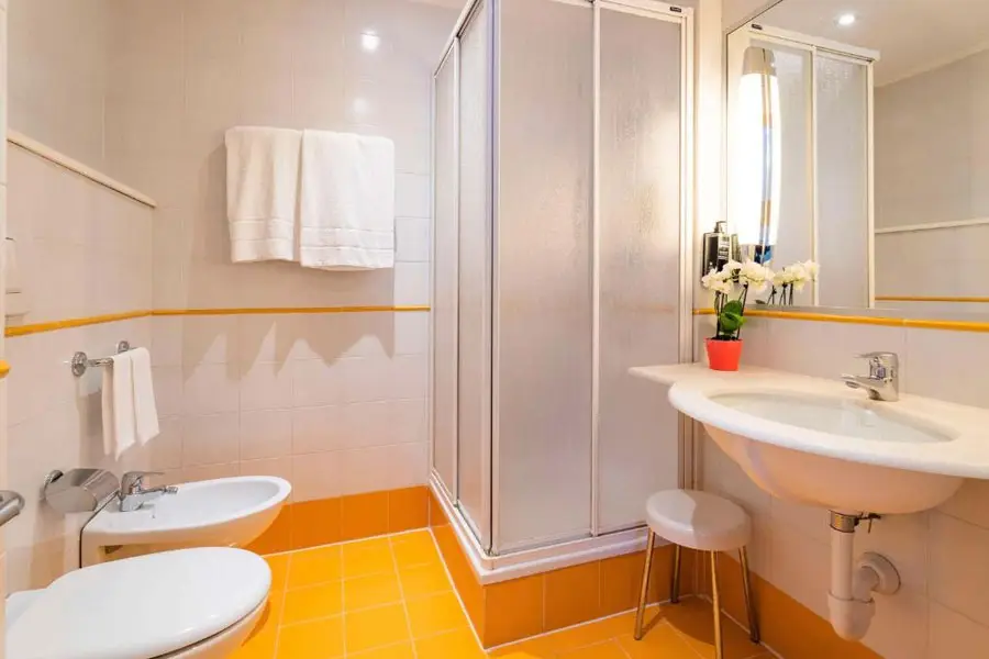 ibis-Napoli-Garibaldi4