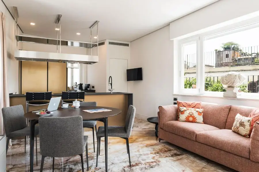 Palazzo-Delle-Pietre10