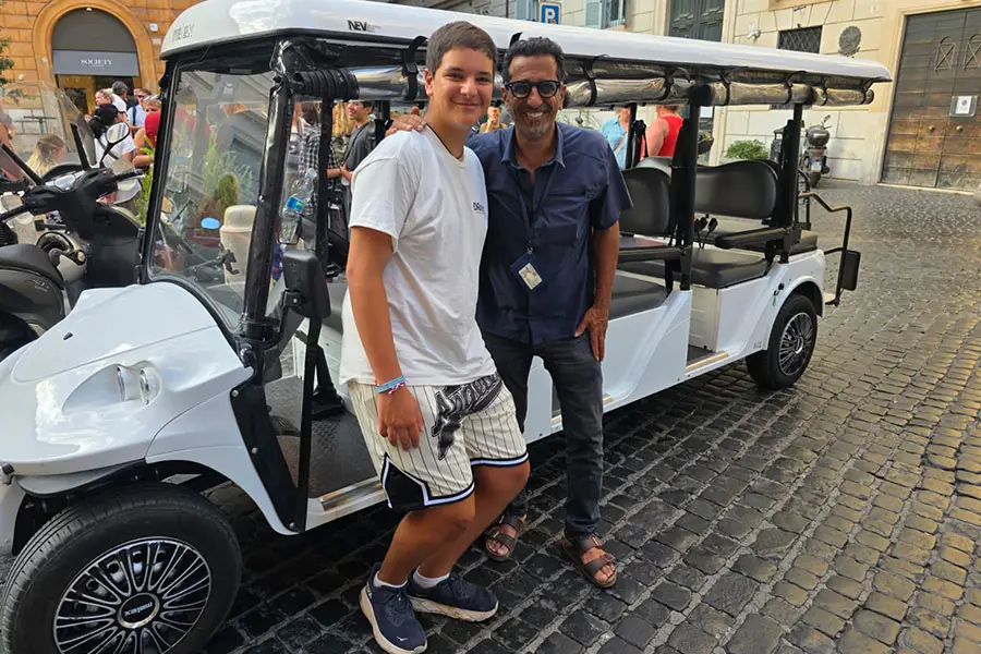 קלנועית-לקוחות25